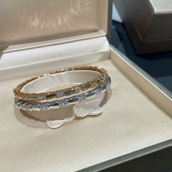 Bvlgari Diamond Inlaid Snake Shape Bracelet