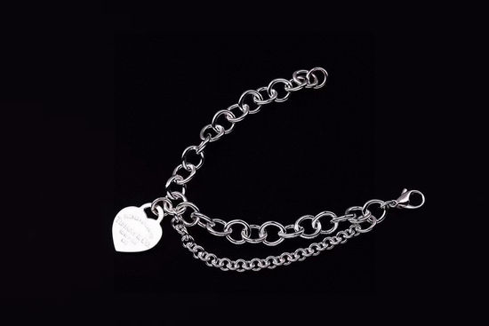 Tiffany & Co. Heart Shape Buckle Bracelet Gift