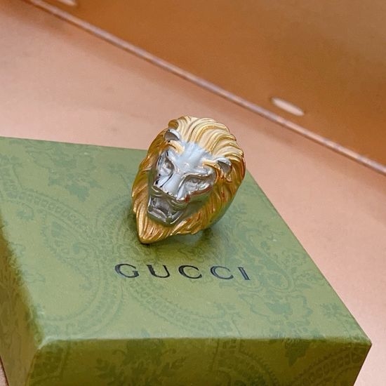 Gucci Handcrafted Lion Motif Ring