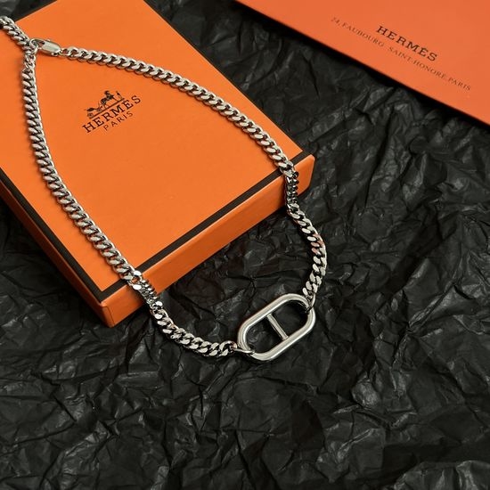 Hermes Classic Versatile Pendant Chain Necklace