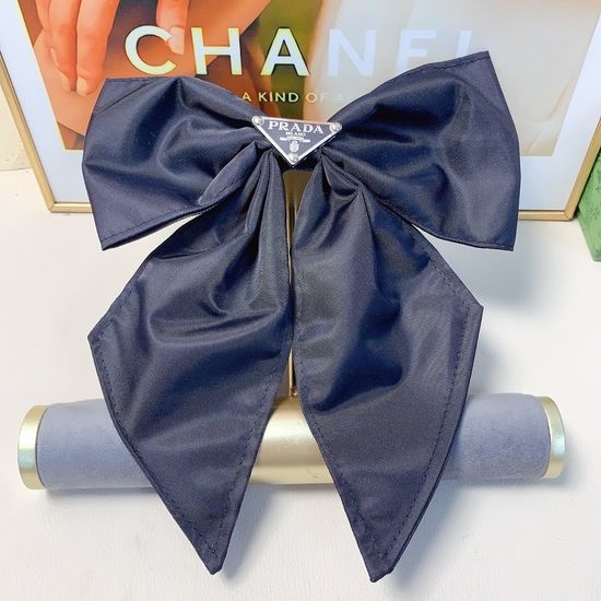 Prada Bowknot Spring Hair Clip
