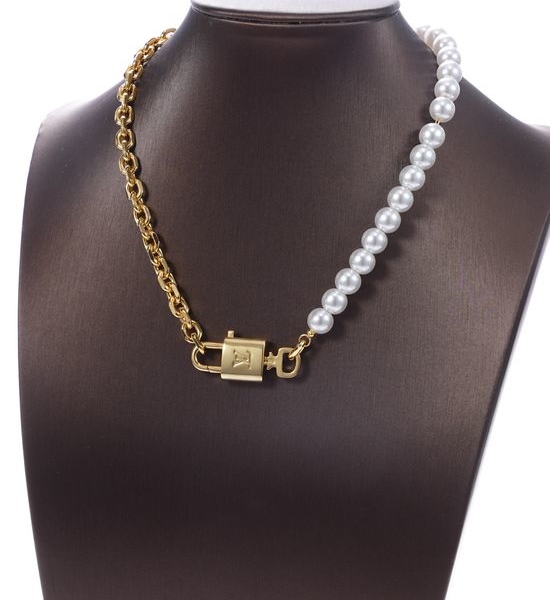 Louis Vuitton LV Unique Retro Brass Necklace