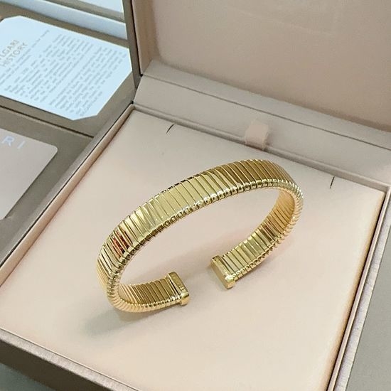 Bvlgari Polished Snake-shaped Luxe Cuff Bangle