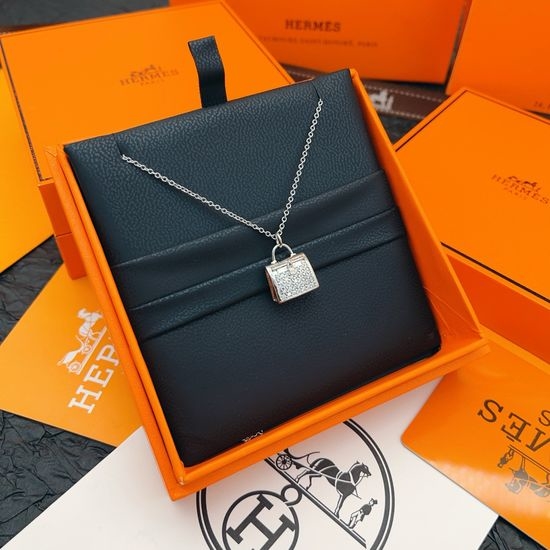 Hermes White Rhinestone Pendant Necklace Classic Jewelry