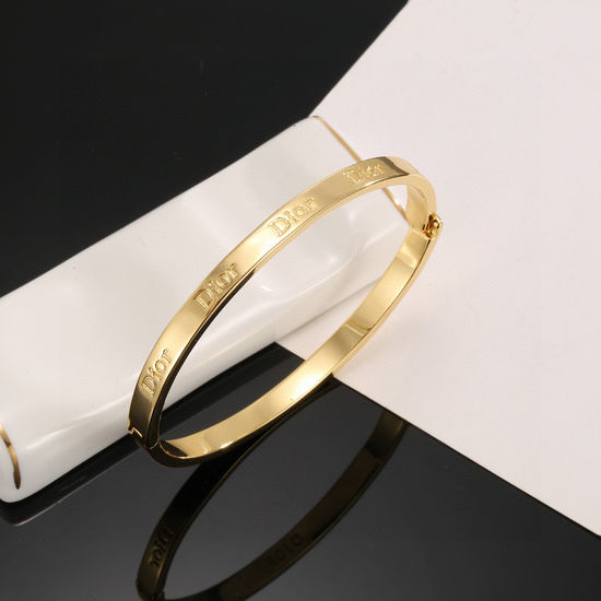 Christian Dior CD Bracelet Simple Light Gold Stackable Versatile
