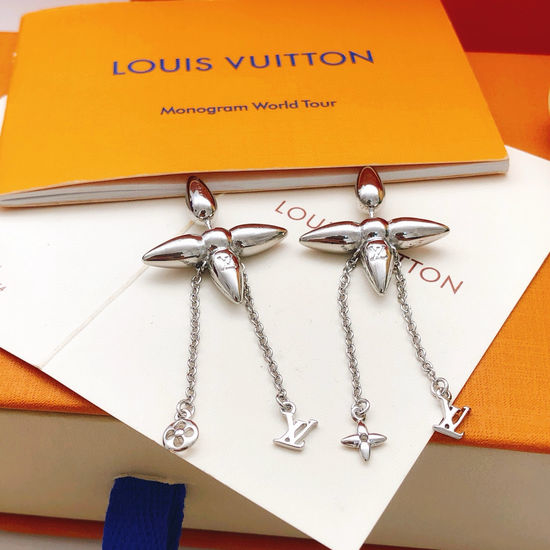 Louis Vuitton LV Smooth Tassel Stud Earrings