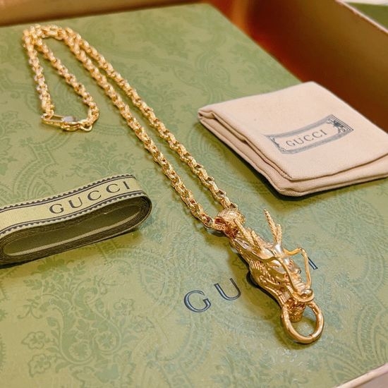 Gucci Adjustable Vintage Style Necklace
