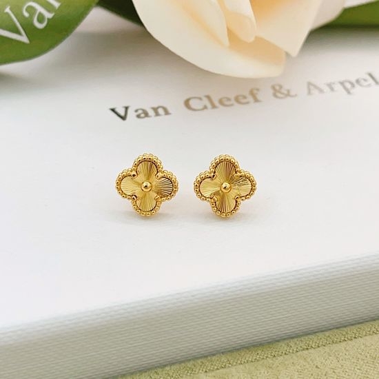 Van Cleef & Arpels VCA Gold Laser Small Stud Earrings