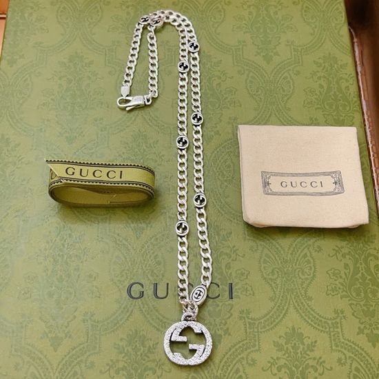 Gucci Vintage Finished Classic Pendant Necklace