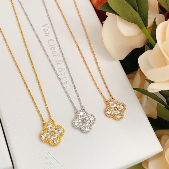 Van Cleef & Arpels VCA Diamond Mother of Pearl Necklace