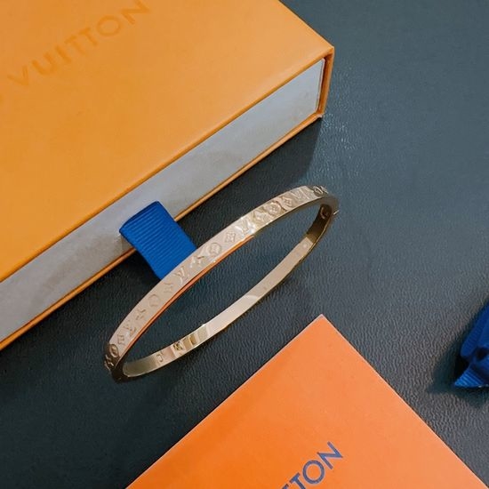 Louis Vuitton LV New Fashion Couple Bracelet from LV