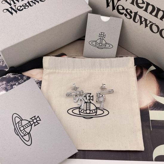 Vivienne Westhood Crystal Bow Asymmetric Stud Earrings