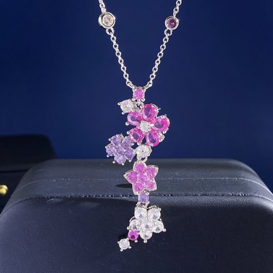 Van Cleef & Arpels VCA Floral Crystal Cluster Pendant Necklace