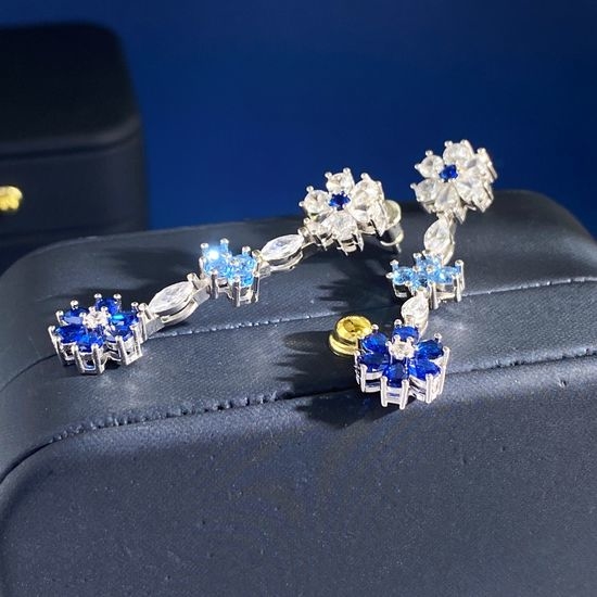 Van Cleef & Arpels VCA Floral Crystal Drop Dangle Earrings