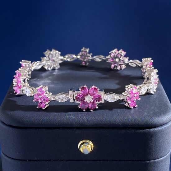 Van Cleef & Arpels VCA Floral Crystal Bracelet Earrings Set