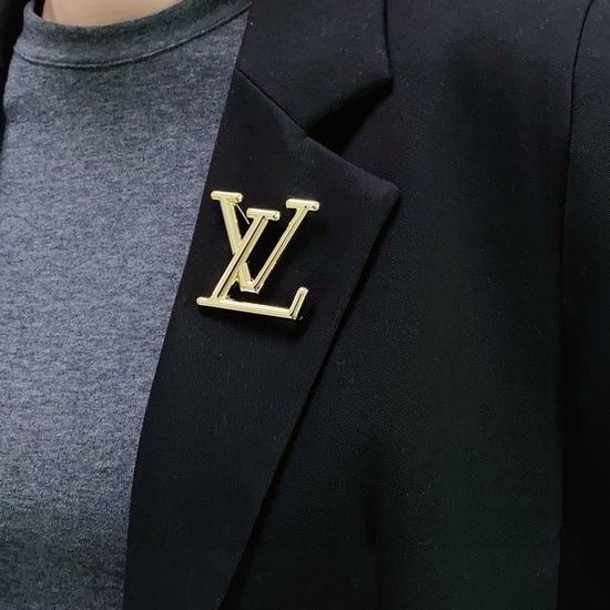 Louis Vuitton LV Vintage Bronze Classic Brooch