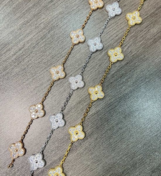 Van Cleef & Arpels VCA Full Diamond Clover Bracelet