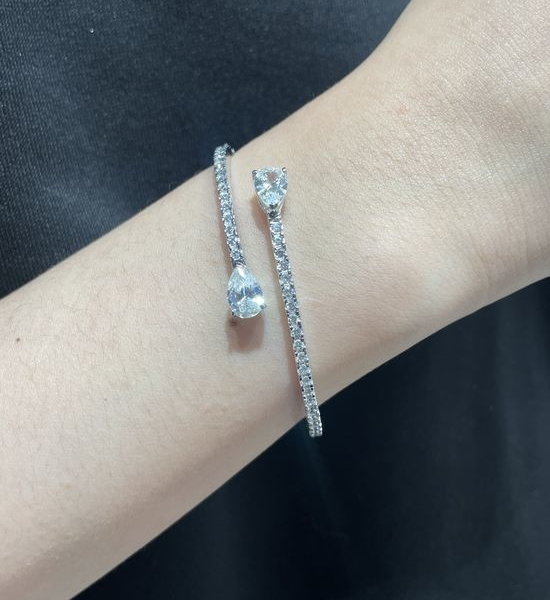 Graff Double Drop Diamond Open Bangle
