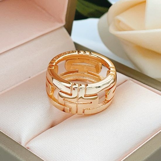 Bvlgari Rose Gold Smooth Finished Ring