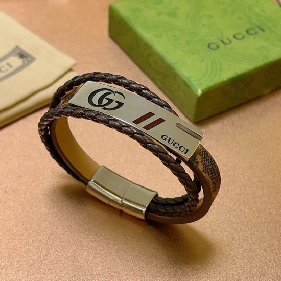 Gucci Leather Retro Wrist Bracelet
