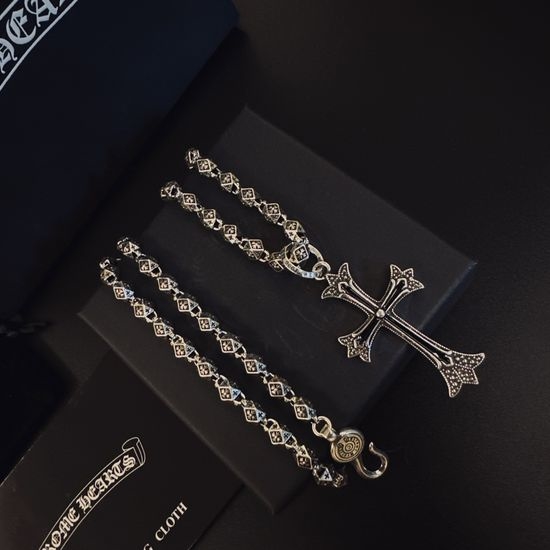 Chrome Hearts Classic Cross Pattern Pendant Necklace