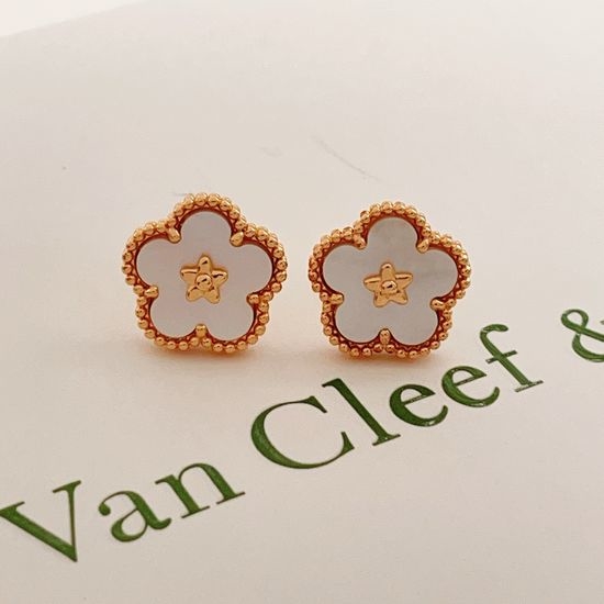 Van Cleef & Arpels VCA Rose Gold Mother of Pearl Clover Earrings