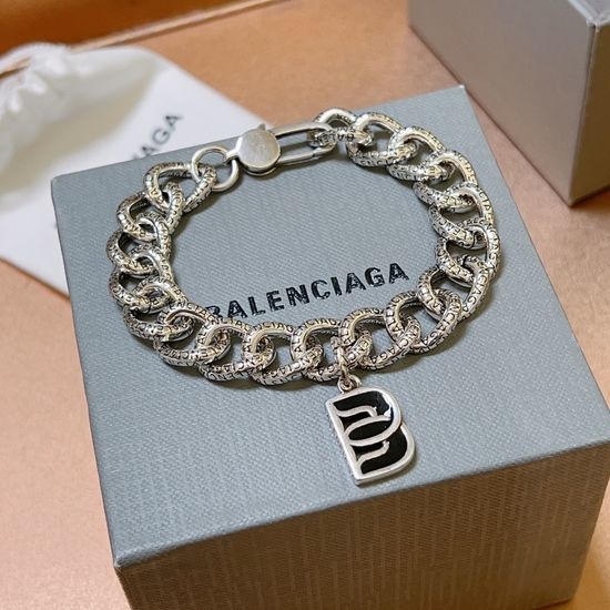 Balenciaga Trendy Classic Daily Wearing Bracelet