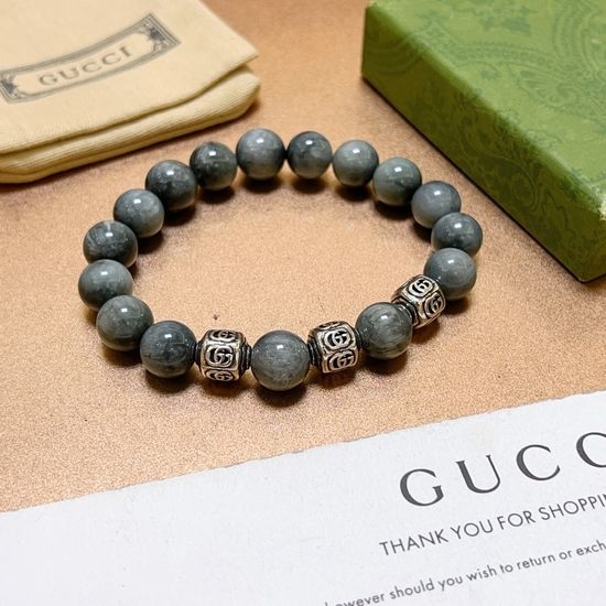 Gucci Vintage Gray Crystal Beaded Bracelet