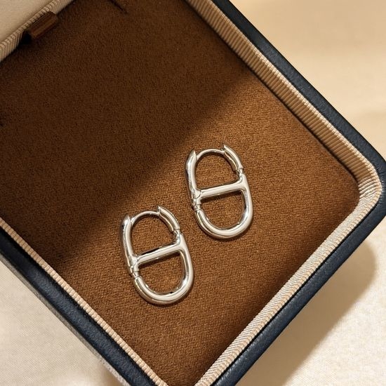 Hermes Classic Smooth Hoop Earrings