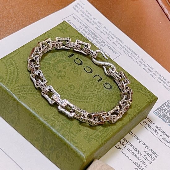 Gucci Classic Delicate Premium Bracelet