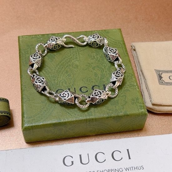 Gucci Adjustable Classic Bracelet