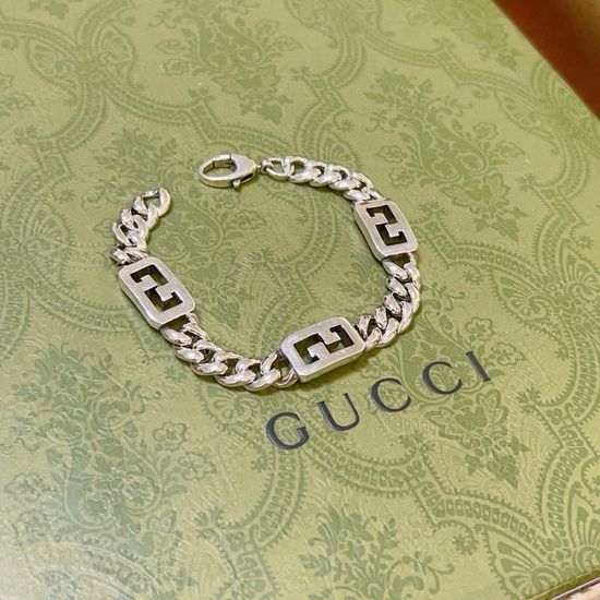 Gucci Classic Delicate Casual Matching Bracelet