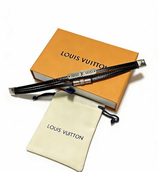 Louis Vuitton LV Vintage Adjustable Leather Bracelet