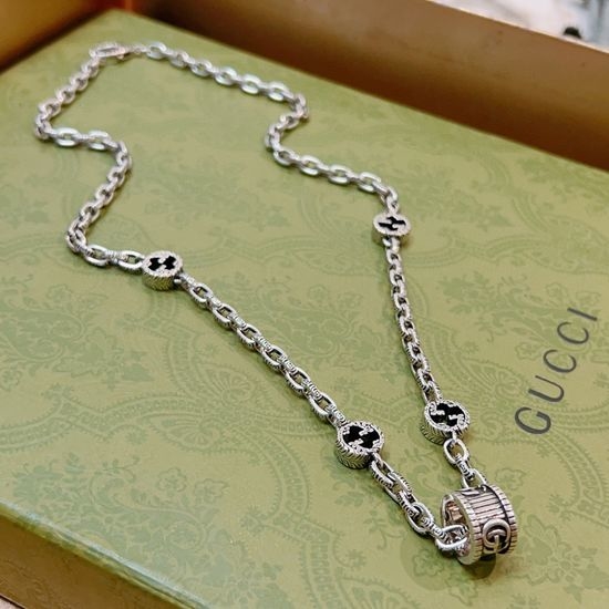 Gucci Vintage Double G Hoop Necklace