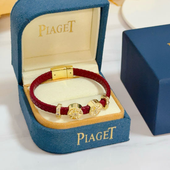 Piaget Diamond Inlaid Delicate Luxury Bracelet