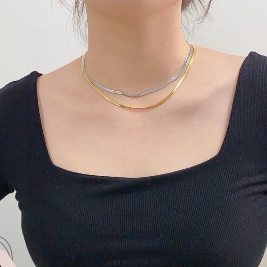 Celine Adjustable Snake Bone Pendant Necklace Simple