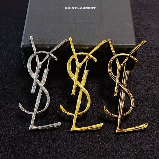 Yves Saint Laurent YSL Vintage Textured Brooch Classic Stylish Accessory