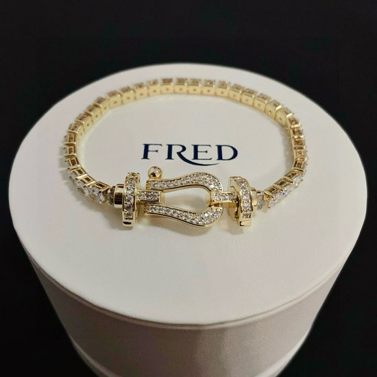 Fred Full Diamond Horseshoe Buckle Leather Bracelet