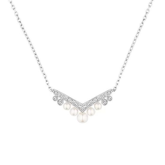 Chaumet Pearl Inlaid V Shape Necklace