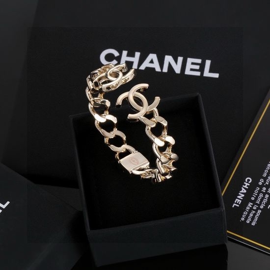 Chanel Exquisite Carved Detail Metal Bangle