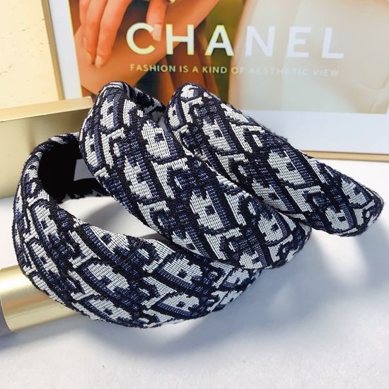 Christian Dior CD Classic Elegant Daily Wear Hair Hoop