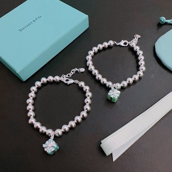 Tiffany & Co. Vintage Style Adjustable Fashion Bracelet