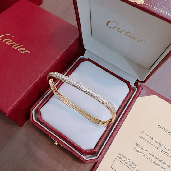 Cartier V-gold Bangle Classic Timeless Design