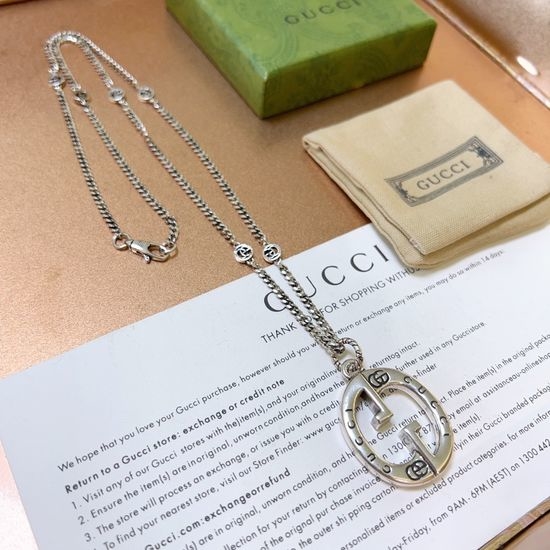 Gucci Vintage Retro Silver Necklace Premium Quality