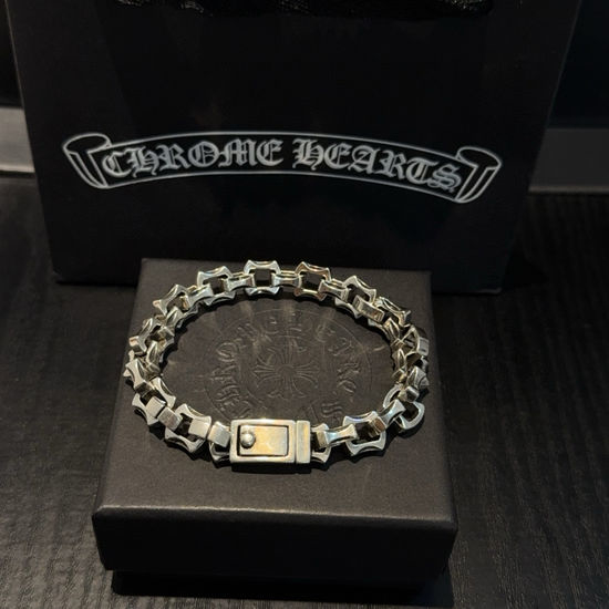 Chrome Hearts Vintage Pattern Engraved Bracelet Classic Design