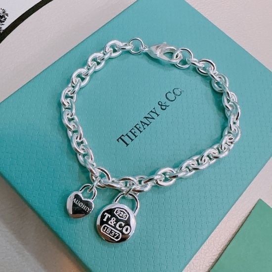 Tiffany & Co. Vintage Silver Bracelet Classic Jewelry