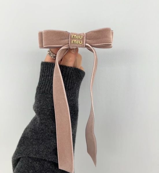 Miu Miu Elegant Hair Clip Premium Quality