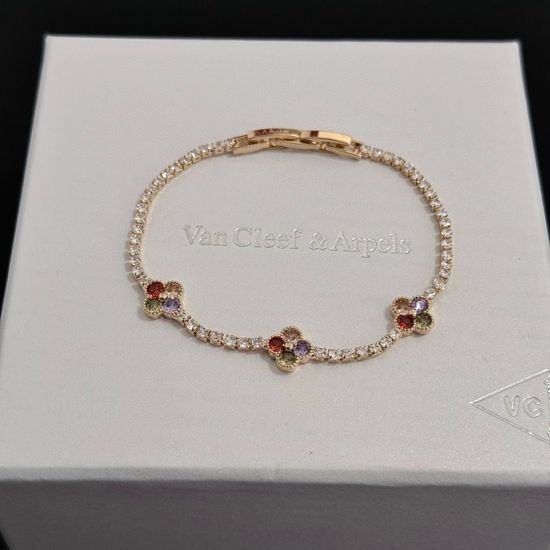 Van Cleef & Arpels VCA Lucky Clover Diamond Bracelet