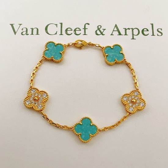 Van Cleef & Arpels VCA Gold Blue Clover Diamond Bracelet