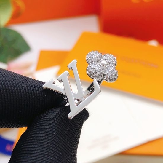 Louis Vuitton LV Minimalist Silver Tone Brass Ring